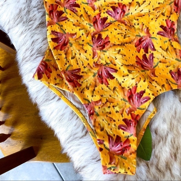 Farm Rio Banana Sunshine OP XS - Picture 3 of 9